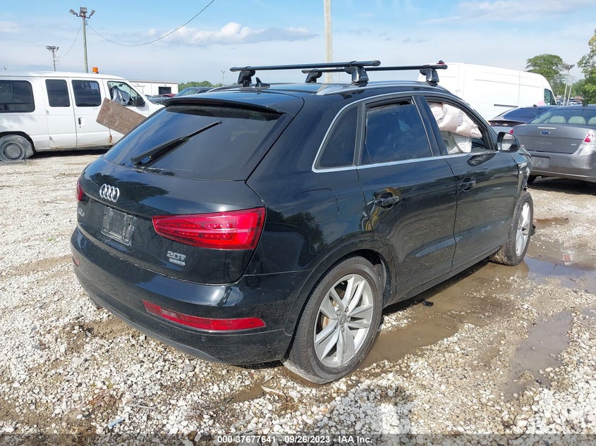 VIN WA1JCCFS9JR029381 2018 AUDI Q3 PREMIUM PLUS