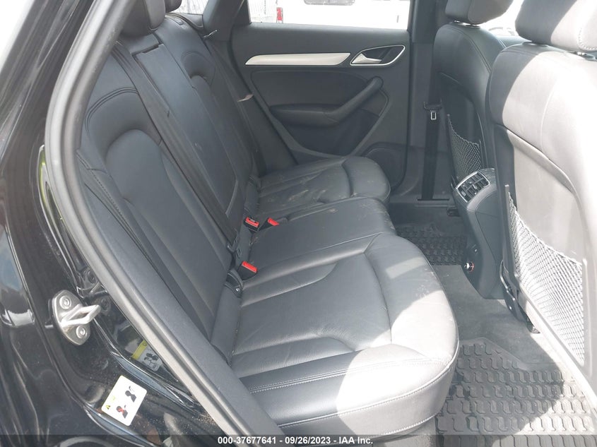 VIN WA1JCCFS9JR029381 2018 AUDI Q3 PREMIUM PLUS
