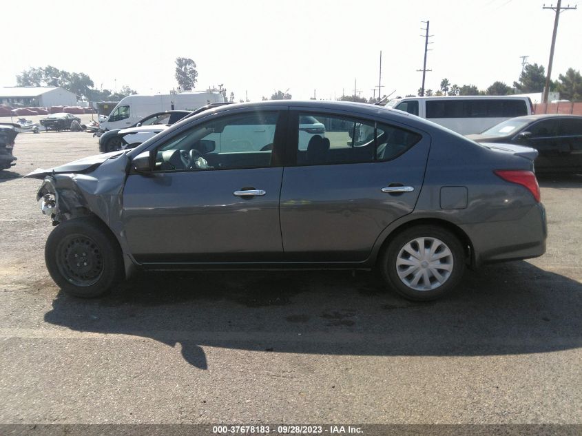 3N1CN7AP7KL818515 Nissan Versa Sedan SV 15