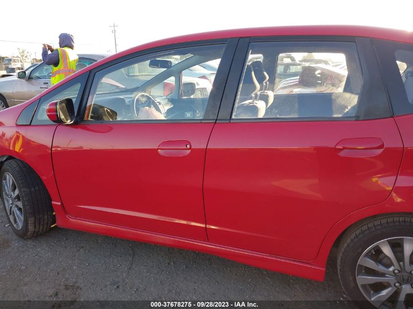 2013 HONDA FIT SPORT - JHMGE8H57DC027648