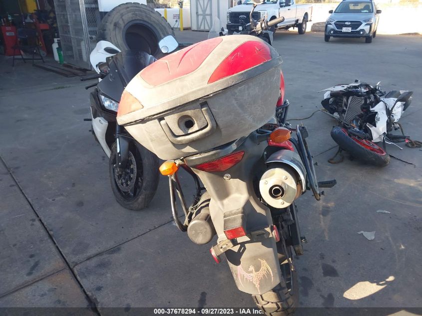 2005 SUZUKI DL650 K JS1VP54A452102764