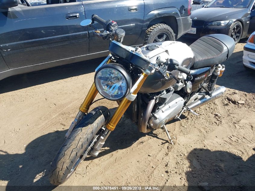 2016 TRIUMPH MOTORCYCLE THRUXTON 1200 R - SMTD21HF1GT783317