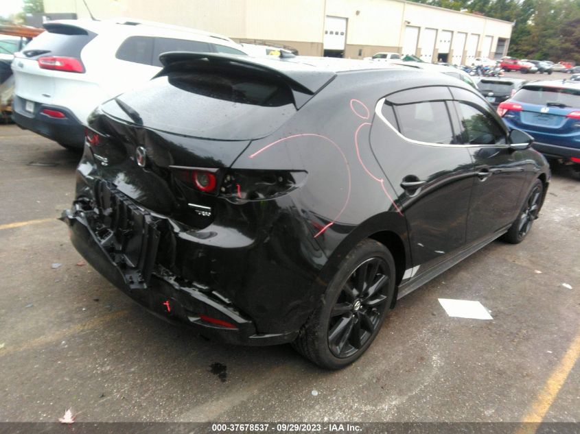 JM1BPBNY5M1311857 Mazda 3 PREMIUM PLUS 4