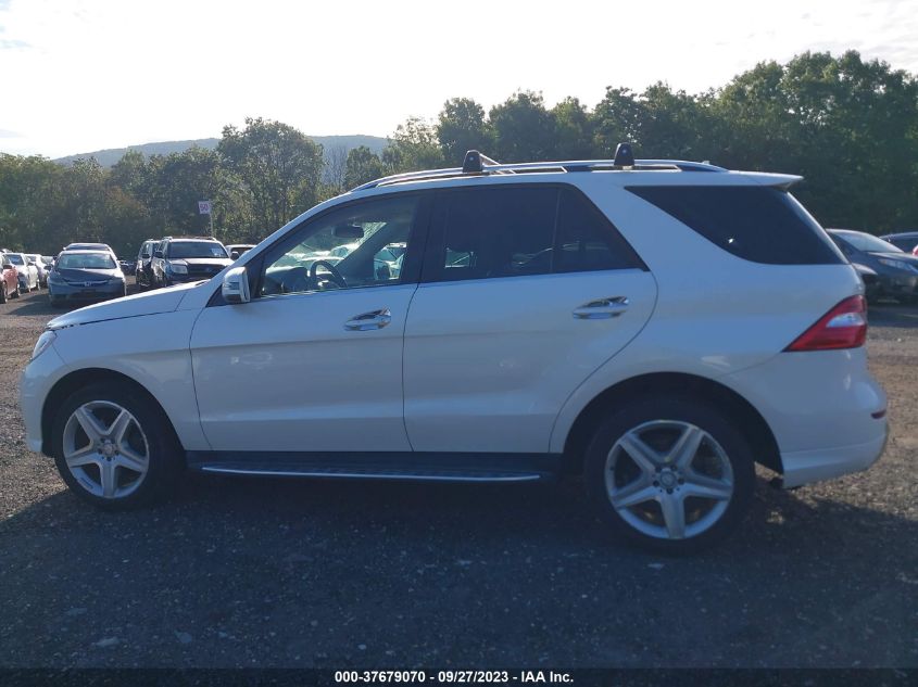 2015 MERCEDES-BENZ M-CLASS ML 400 4JGDA5GBXFA497933