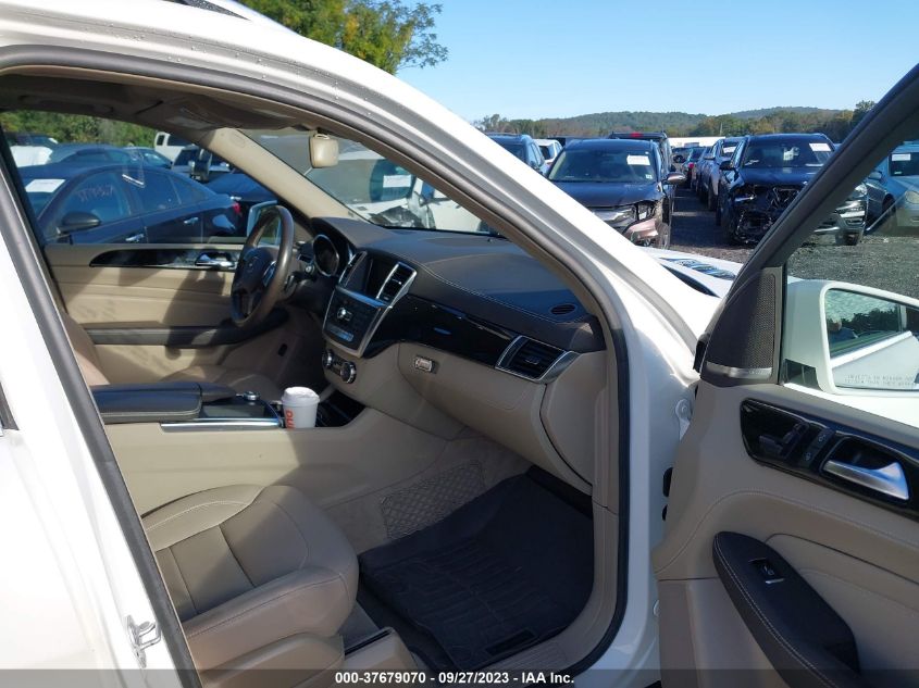 2015 MERCEDES-BENZ M-CLASS ML 400 4JGDA5GBXFA497933