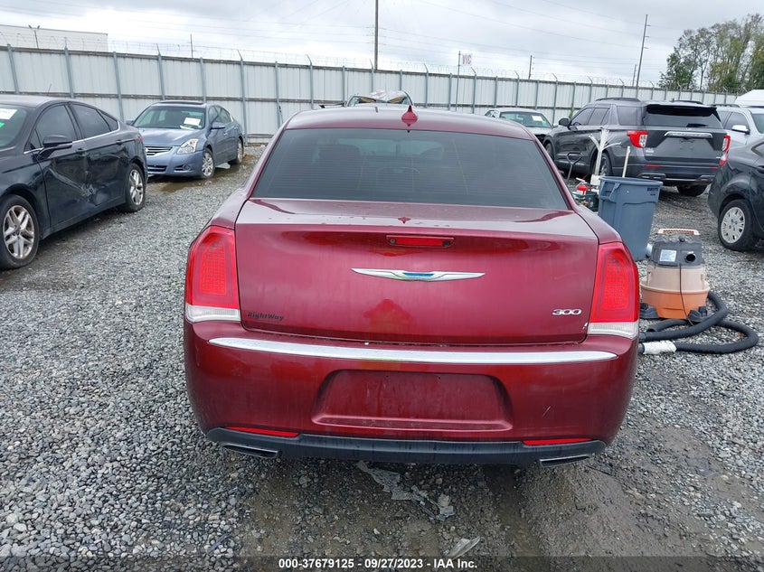 VIN 2C3CCAAG4JH177058 2018 CHRYSLER 300 TOURING L