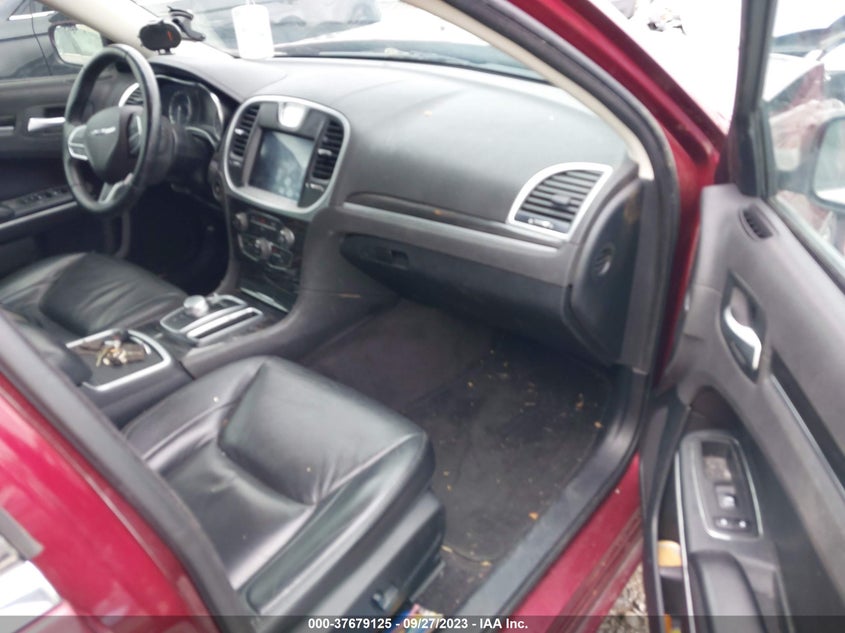 VIN 2C3CCAAG4JH177058 2018 CHRYSLER 300 TOURING L