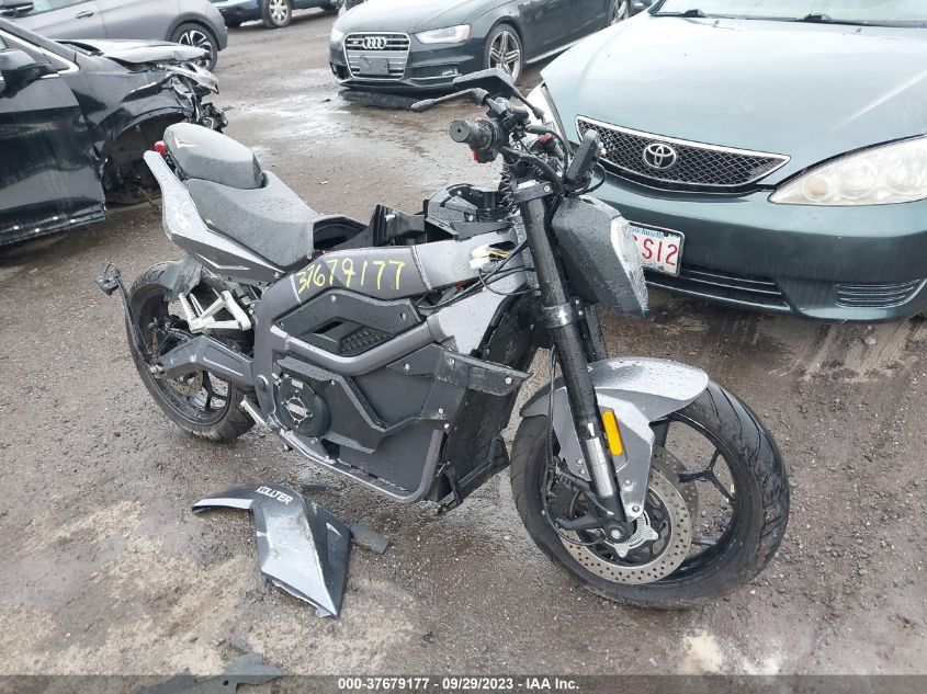 WTK15BRE9N2000103 ELECTRIC VEHICLE TECH SPORT 2022