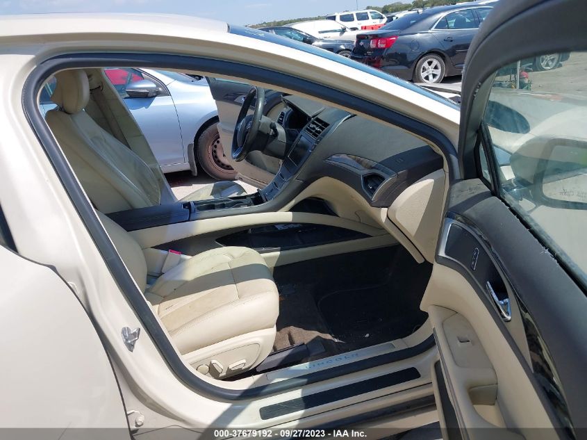 2015 LINCOLN MKZ HYBRID - 3LN6L2LU3FR607929