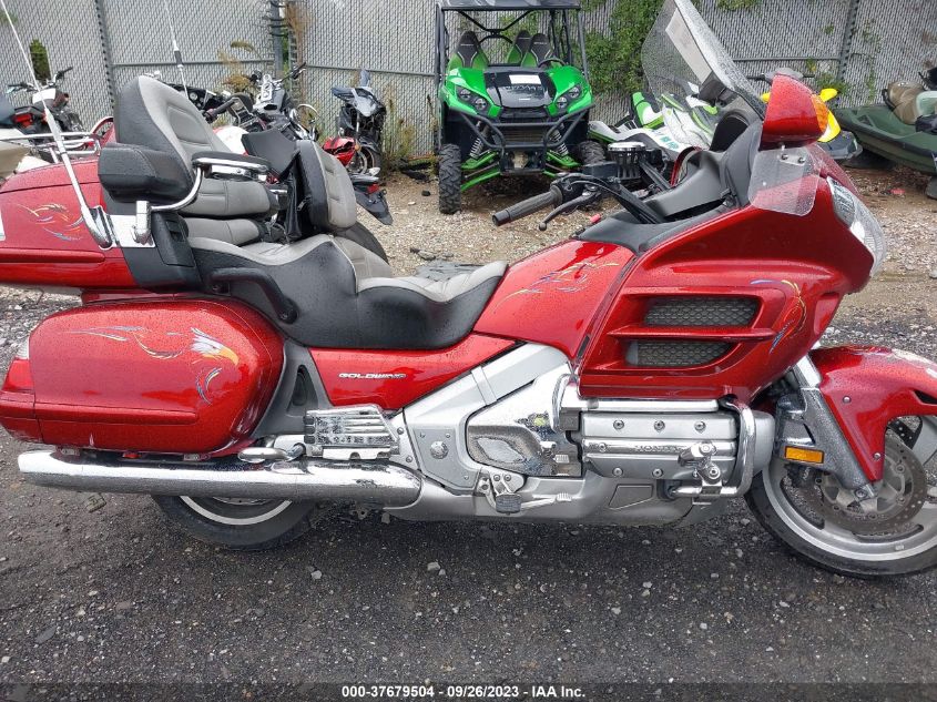 2010 HONDA GL1800 1HFSC47G3AA903240