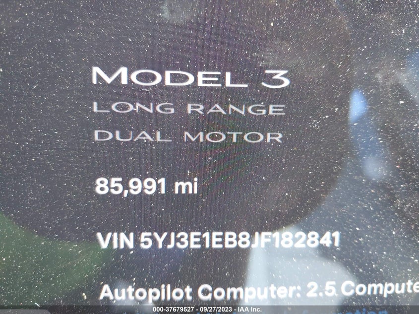 VIN 5YJ3E1EB8JF182841 2018 TESLA MODEL 3 LONG RANGE
