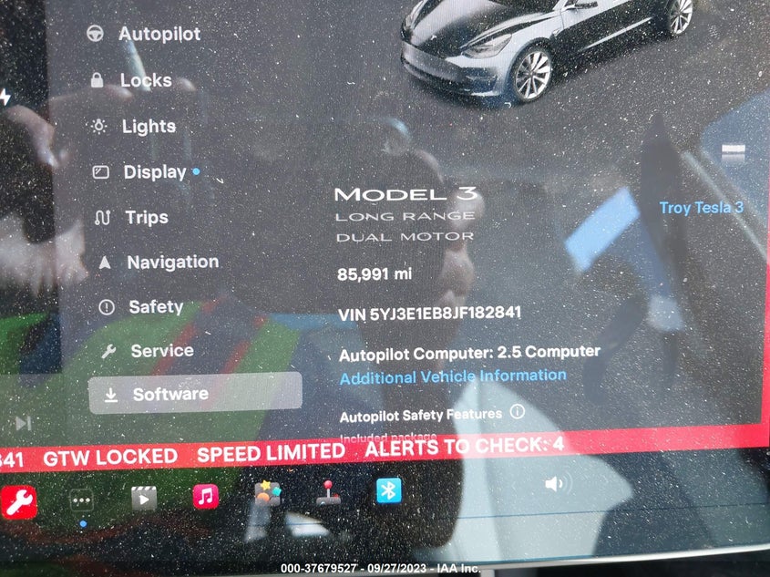 VIN 5YJ3E1EB8JF182841 2018 TESLA MODEL 3 LONG RANGE