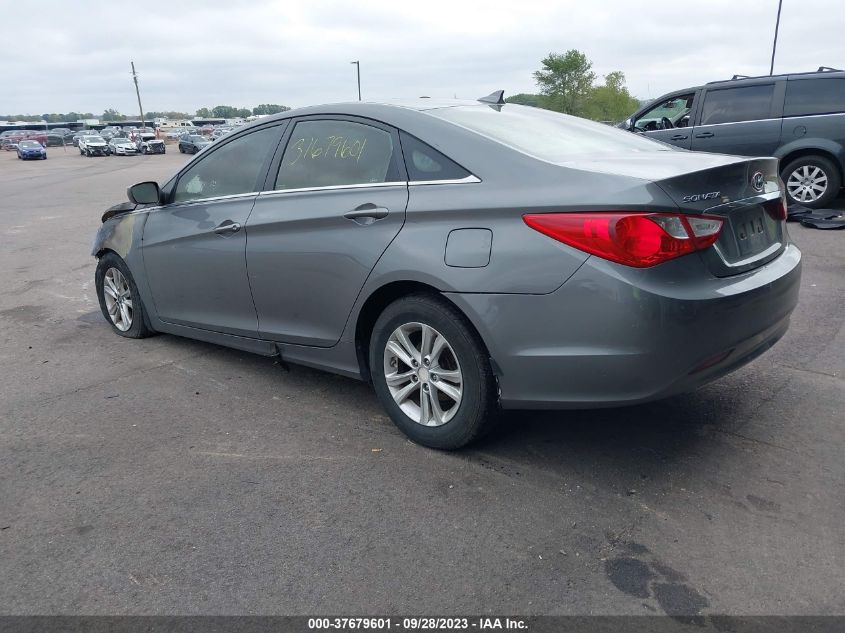 2013 HYUNDAI SONATA GLS - 5NPEB4AC7DH542043