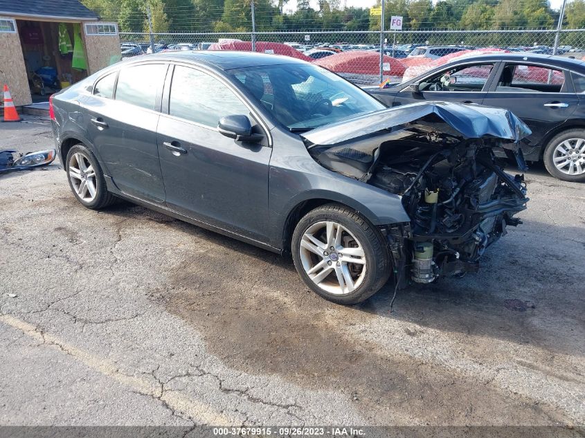 2014 VOLVO S60 T5 - YV1612FS1E1299151