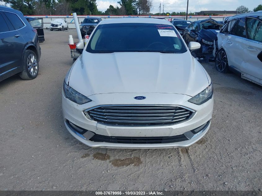 3FA6P0H74HR392604 2017 FORD FUSION, photo no. 12