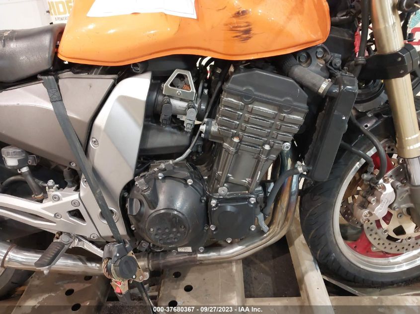 2003 KAWASAKI ZR1000 A1 - JKAZRCA123A002704