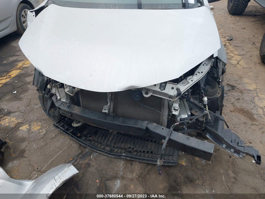 VIN 2T1BURHE2JC990383 2018 TOYOTA COROLLA L/LE/XLE/SE/XSE