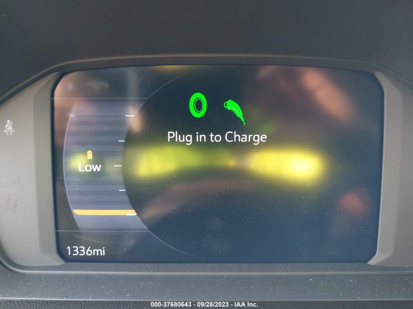 2023 CHEVROLET BOLT EUV LT 1G1FY6S03P4146424