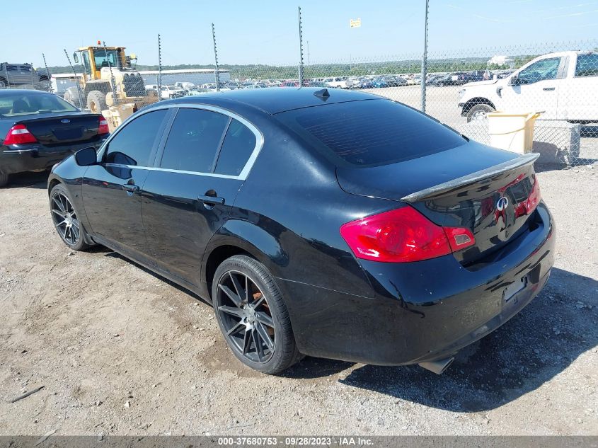 2015 INFINITI Q40 JN1CV6AR3FM520387