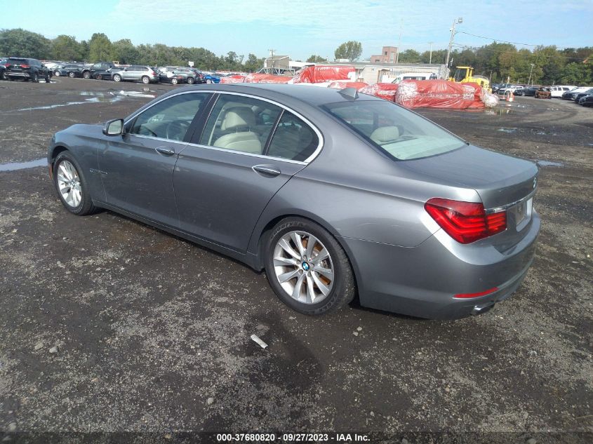 2015 BMW 7 SERIES 740I WBAYA6C55FGK16644