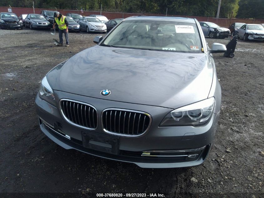 2015 BMW 7 SERIES 740I WBAYA6C55FGK16644