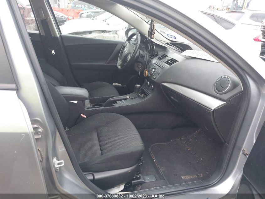 2013 MAZDA MAZDA3 I TOURING - JM1BL1L79D1842981
