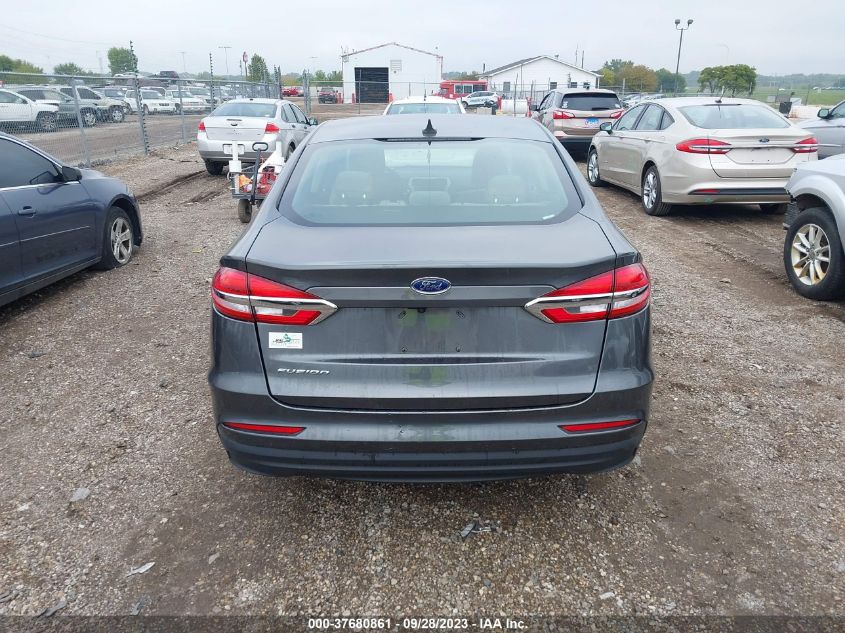 2020 FORD FUSION S - 3FA6P0G77LR236423