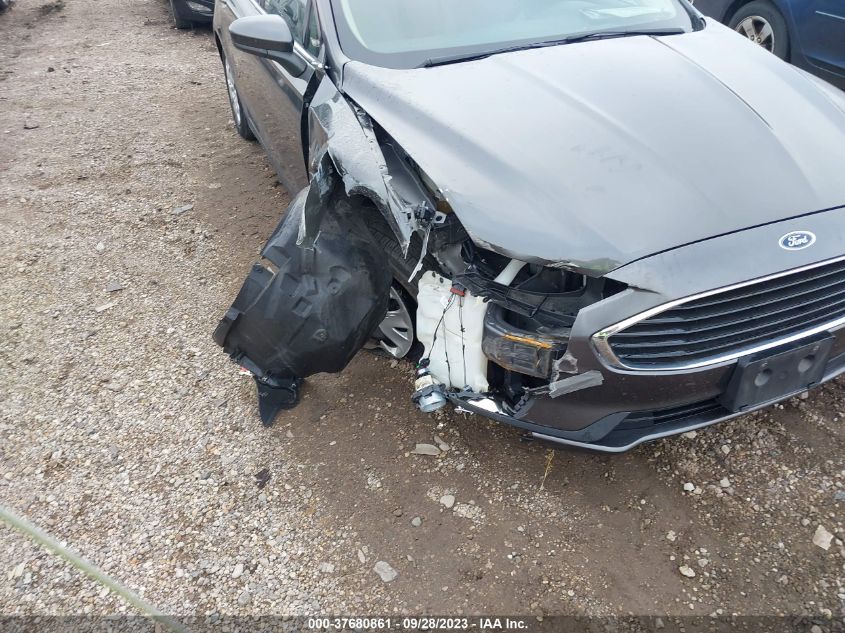 2020 FORD FUSION S - 3FA6P0G77LR236423