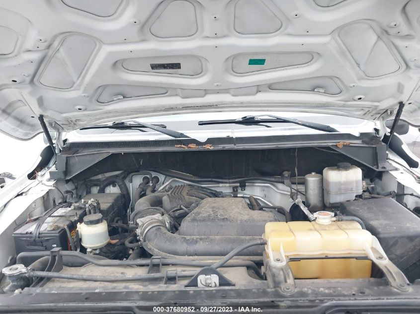 2015 NISSAN NV SV/S/SL 1N6BF0KM8FN806121