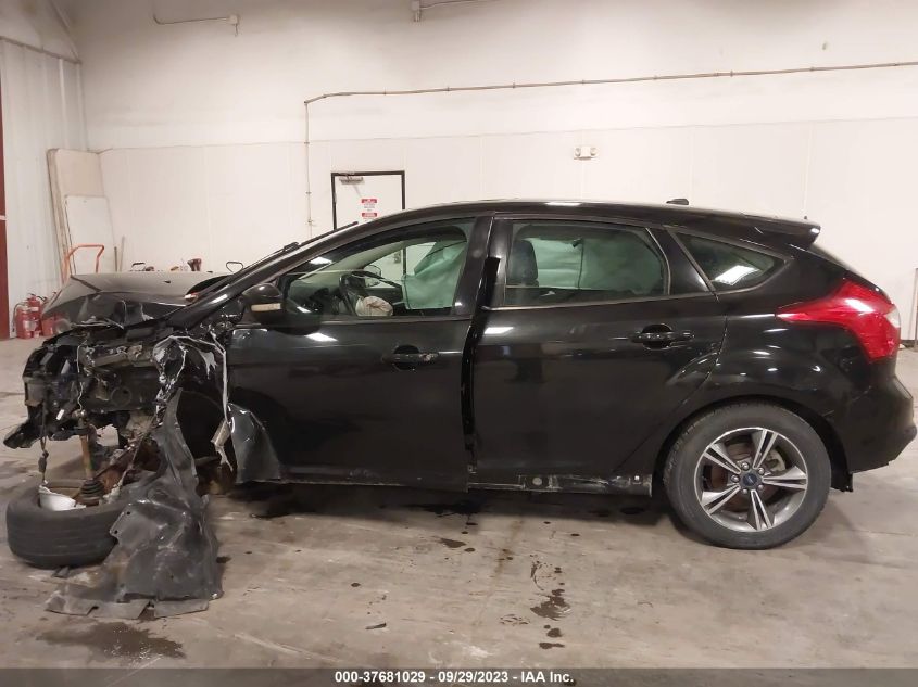 2014 FORD FOCUS SE - 1FADP3K23EL451089