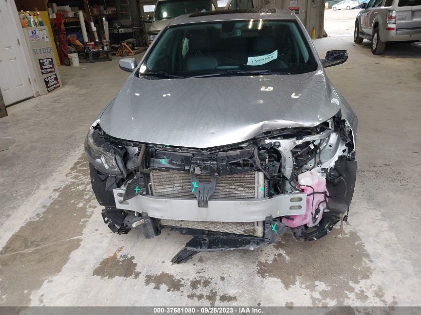 2017 CHEVROLET MALIBU LT - 1G1ZE5ST8HF250858