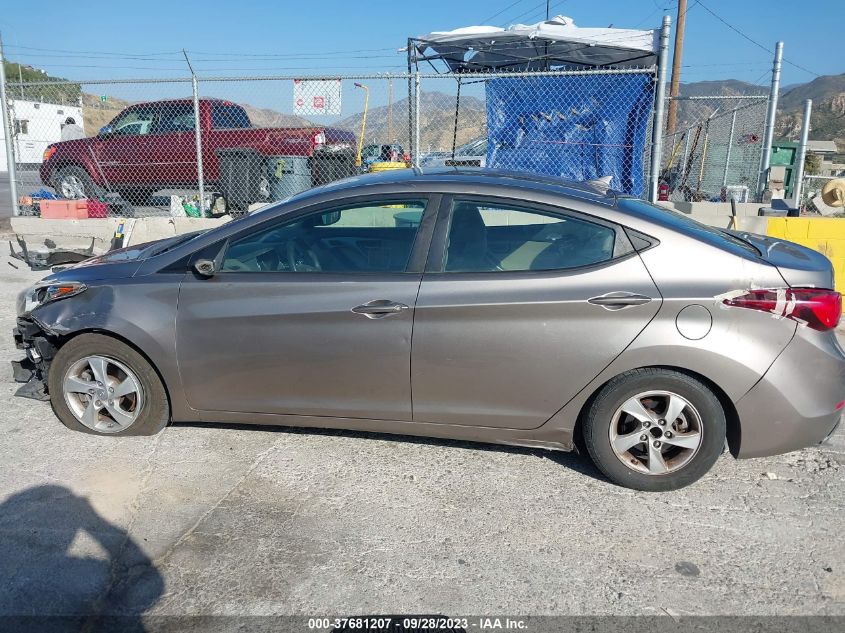 2015 HYUNDAI ELANTRA SE - 5NPDH4AE2FH570878