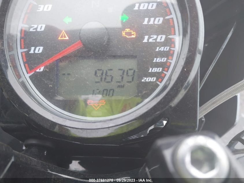2017 VICTORY MOTORCYCLES OCTANE 5VPFTB001H3002137