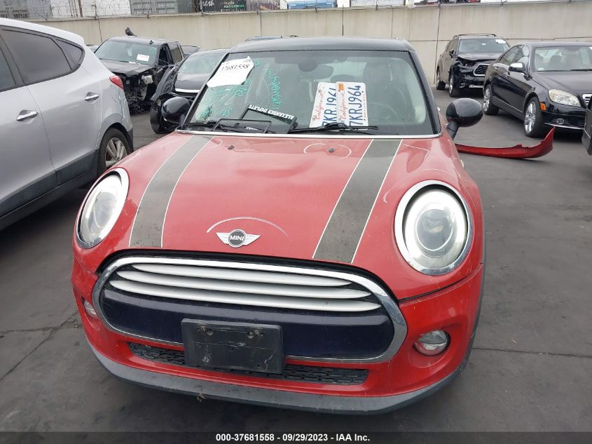 2015 MINI COOPER HARDTOP 4 DOOR WMWXS5C51FT829841