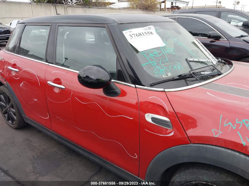 2015 MINI COOPER HARDTOP 4 DOOR WMWXS5C51FT829841