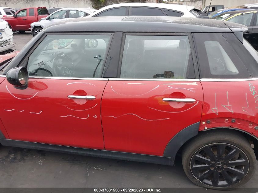 2015 MINI COOPER HARDTOP 4 DOOR WMWXS5C51FT829841