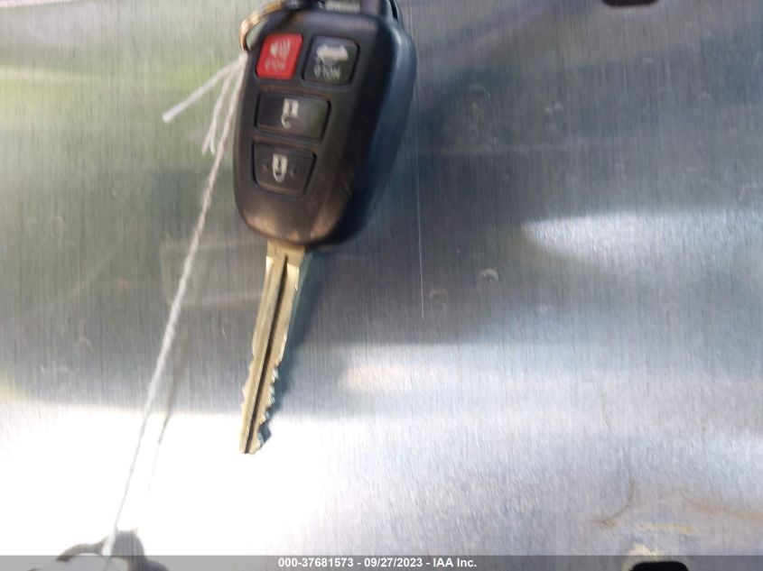 2015 TOYOTA CAMRY XLE/SE/LE/XSE - 4T1BF1FK3FU048921
