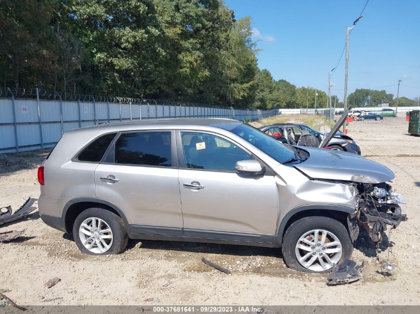 2014 KIA SORENTO LX - 5XYKT3A69EG487446