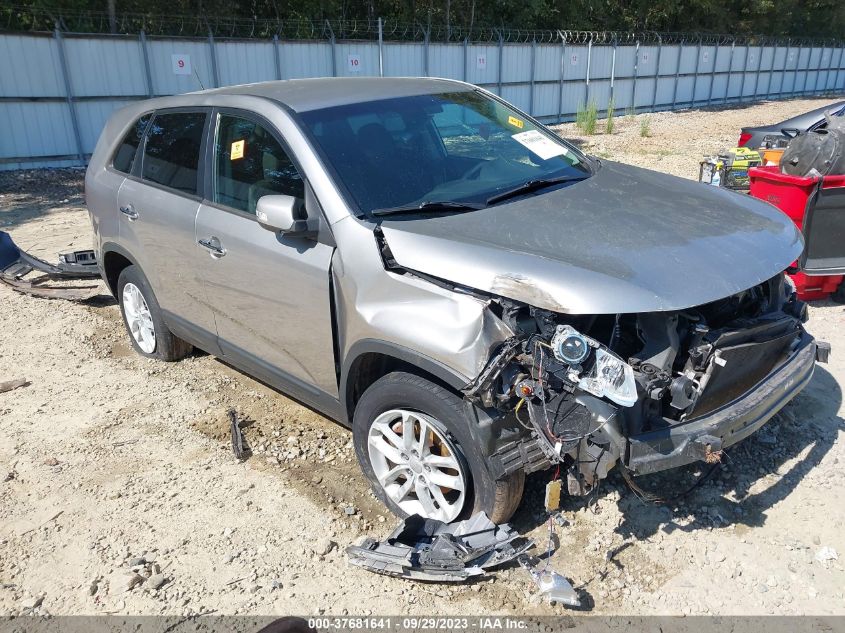 2014 KIA SORENTO LX - 5XYKT3A69EG487446