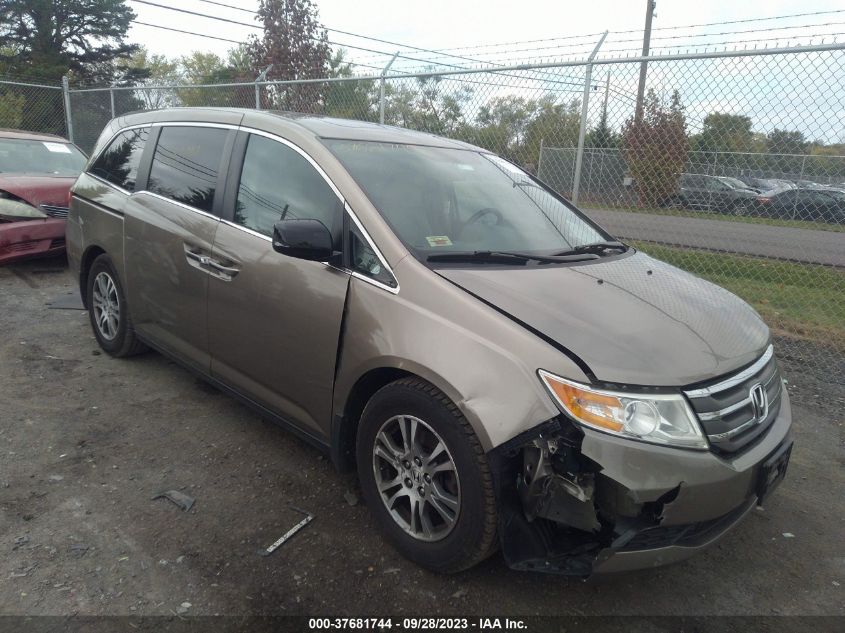 2013 HONDA ODYSSEY EX-L - 5FNRL5H63DB075111