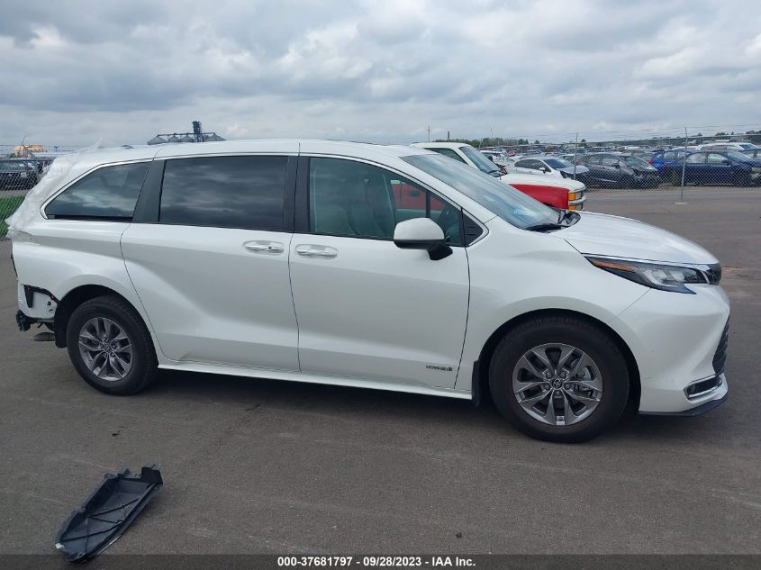 5TDYRKEC2MS016520 2021 TOYOTA SIENNA, photo no. 13