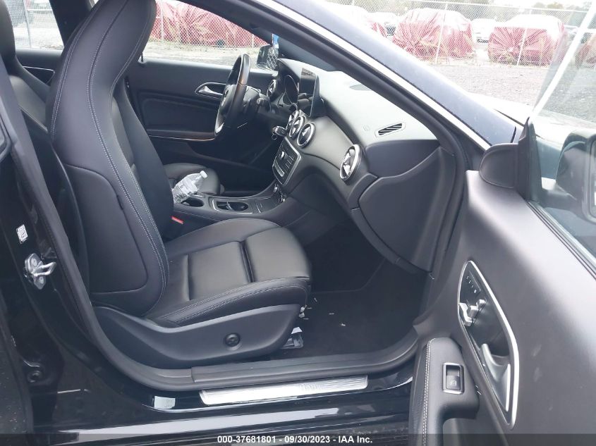 2018 MERCEDES-BENZ CLA 250 - WDDSJ4EB1JN650795