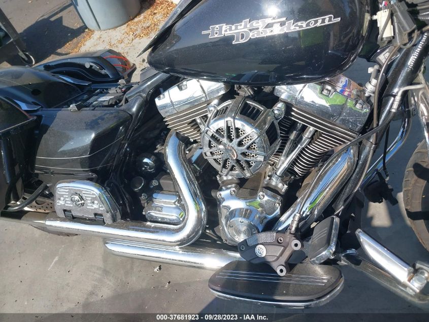 2014 HARLEY-DAVIDSON FLHXS STREET GLIDE SPECIAL - 1HD1KRM11EB664968