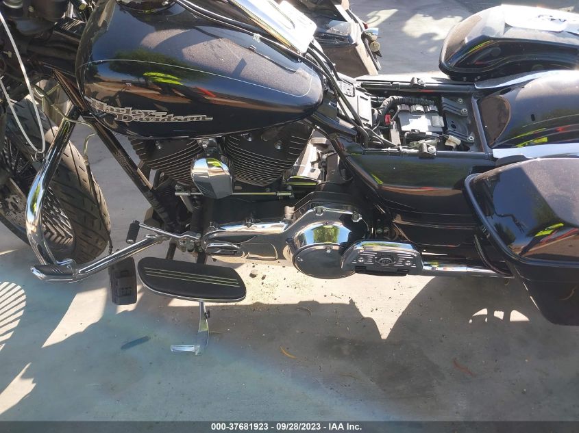 2014 HARLEY-DAVIDSON FLHXS STREET GLIDE SPECIAL - 1HD1KRM11EB664968