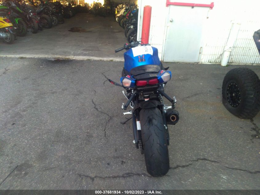 2014 SUZUKI GSX-R600 - JS1GN7FA6E2100344