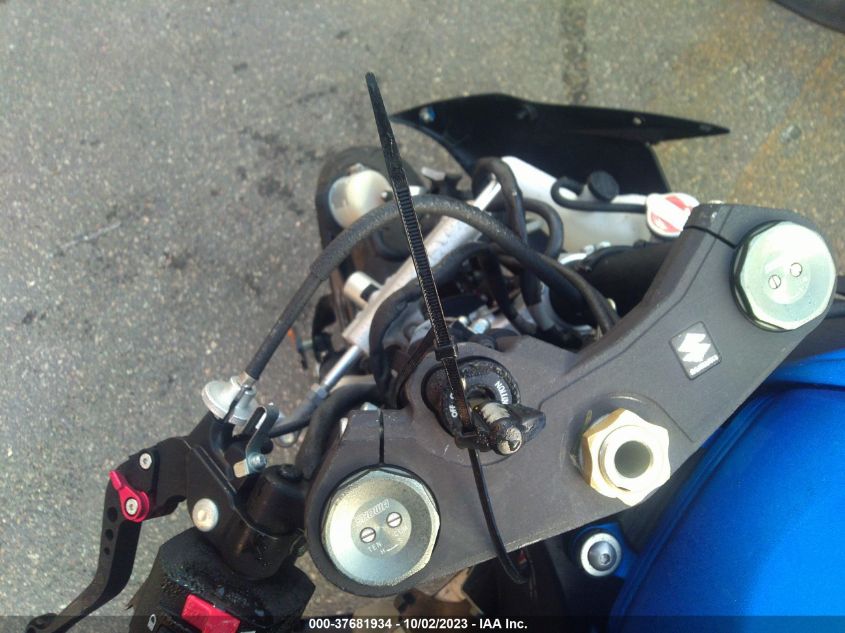 2014 SUZUKI GSX-R600 - JS1GN7FA6E2100344