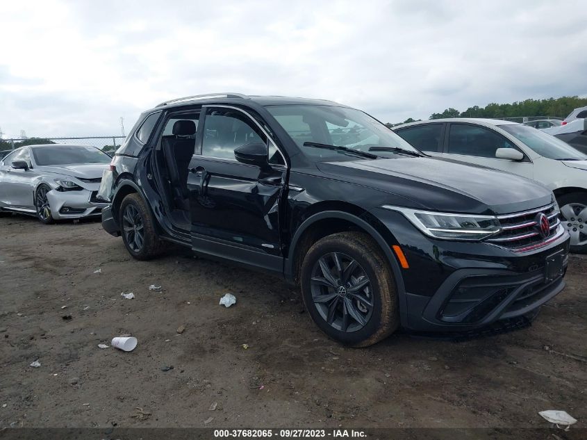 2023 VOLKSWAGEN TIGUAN SE - 3VV3B7AX1PM094040