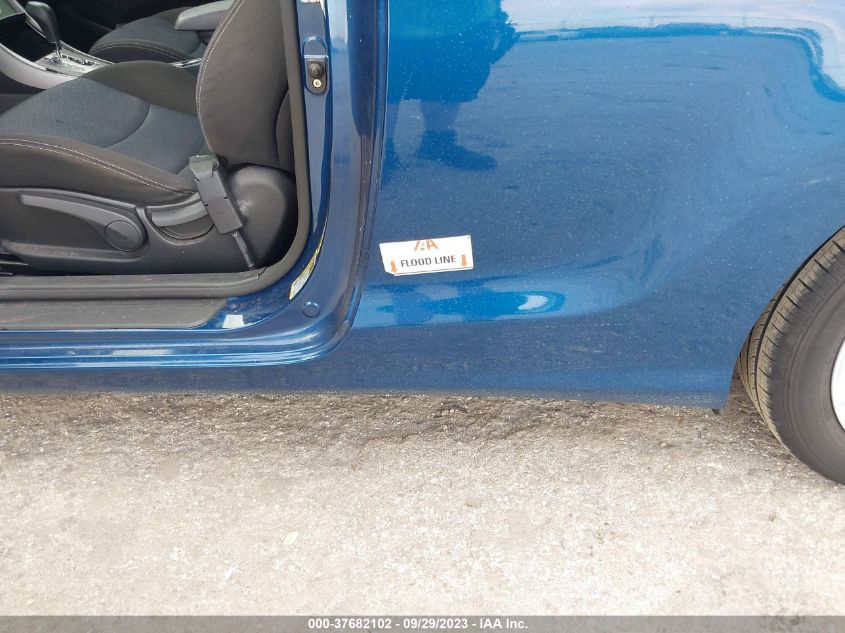 2013 HYUNDAI ELANTRA COUPE GS/SE - KMHDH6AE3DU023757