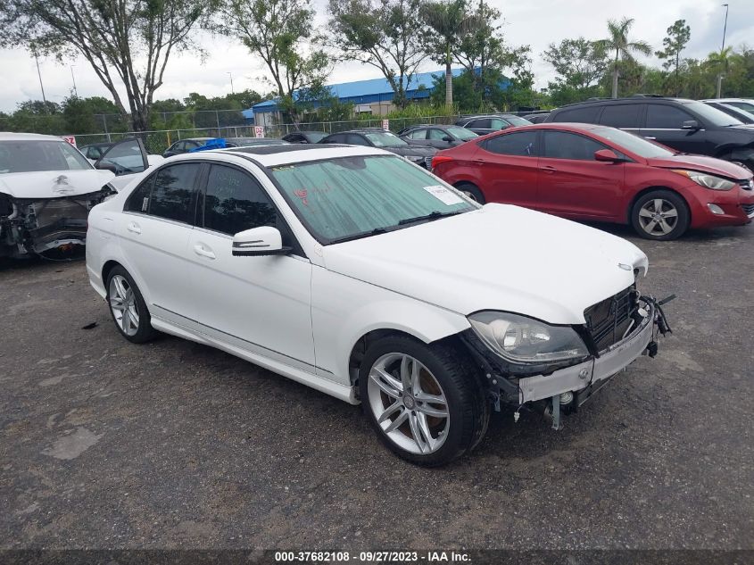 2013 MERCEDES-BENZ C-CLASS C 250 - WDDGF4HB3DR284547