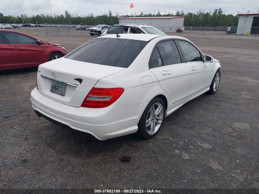 2013 MERCEDES-BENZ C-CLASS C 250 - WDDGF4HB3DR284547
